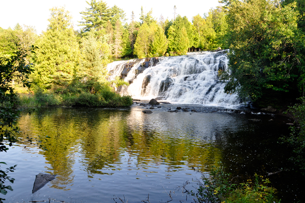 Bond Falls